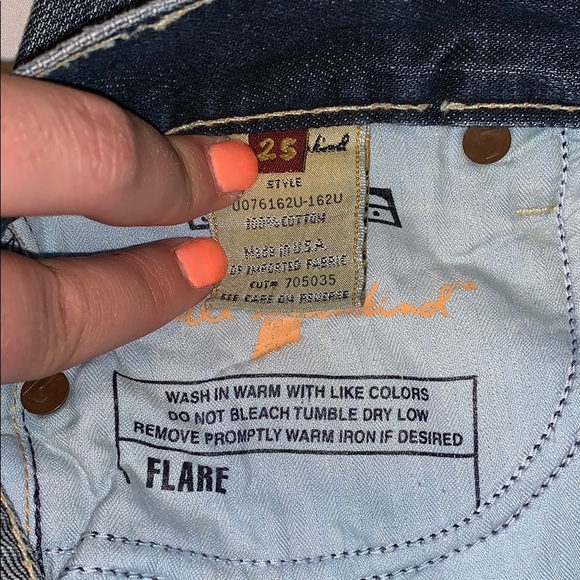 7 For All Mankind Flare Jean Size 25 - Picture 6 of 7